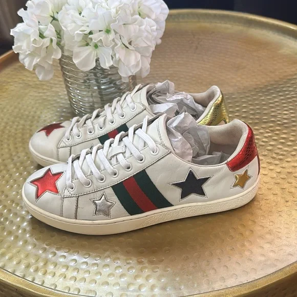 Gucci Ace Star Embroidered Leather Sneaker - Picture 3 of 9